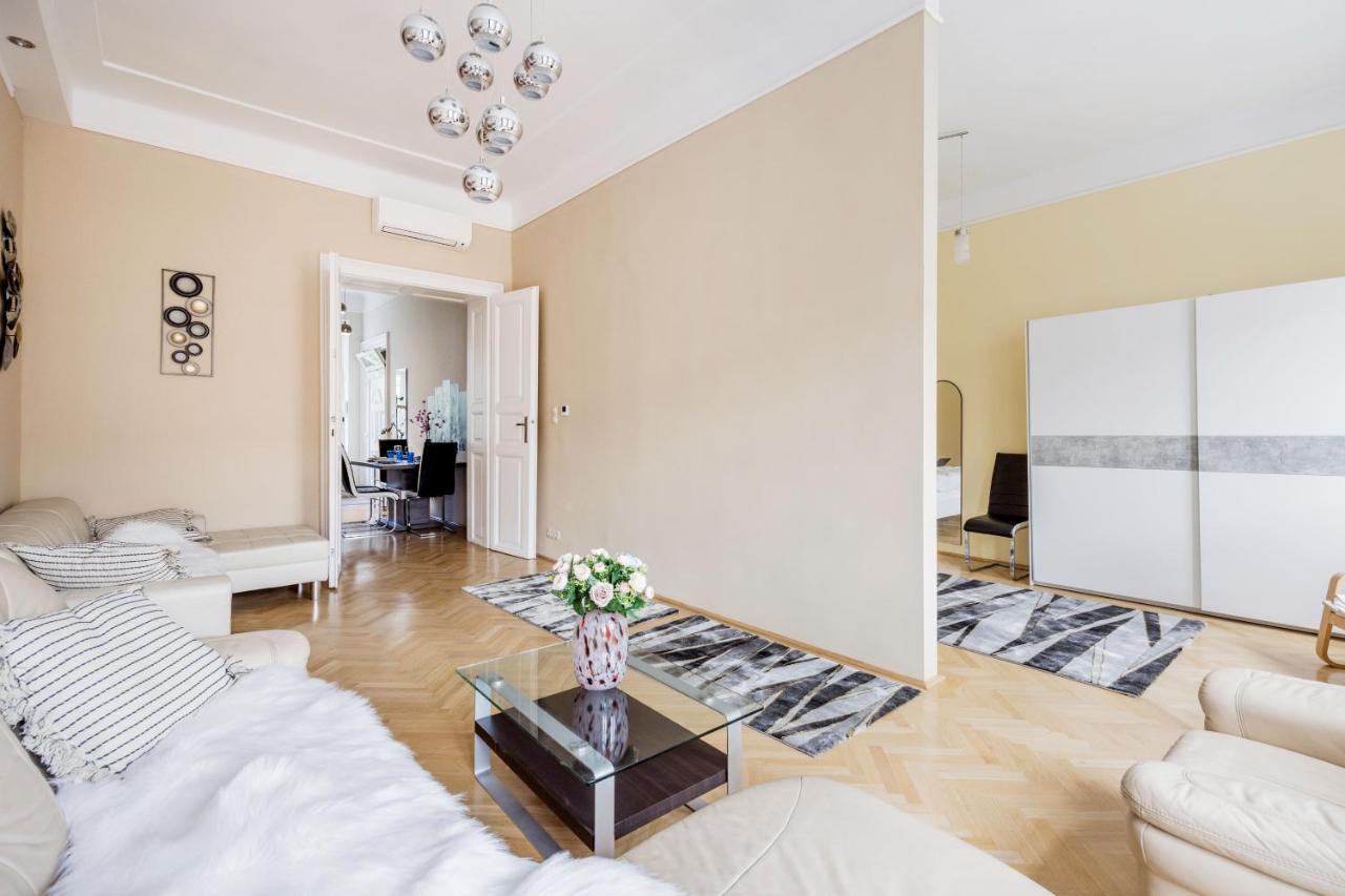 Bubbles Apartment Budapest Exterior foto